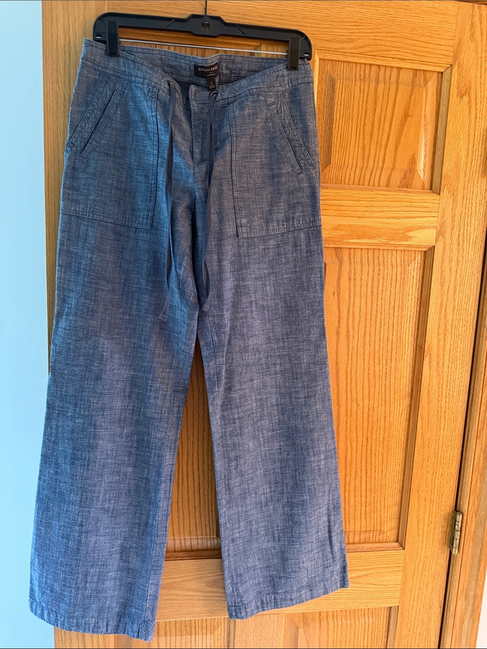 Banana Republic Martin fit size 8 woman’s pants